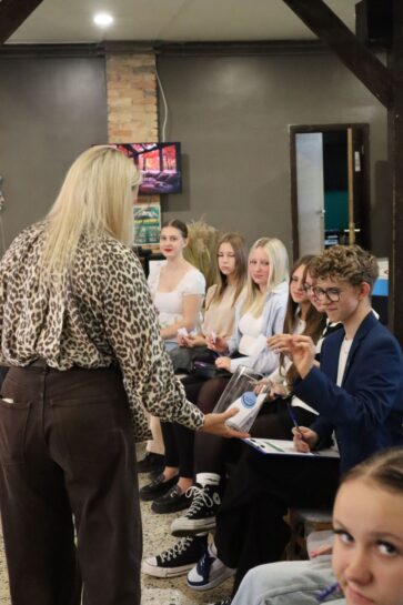 Whatsapp Image 2025 10 22 At 14.44.17 (3)